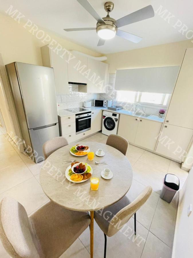 לרנקה Milos City Center Apts No.34 מראה חיצוני תמונה