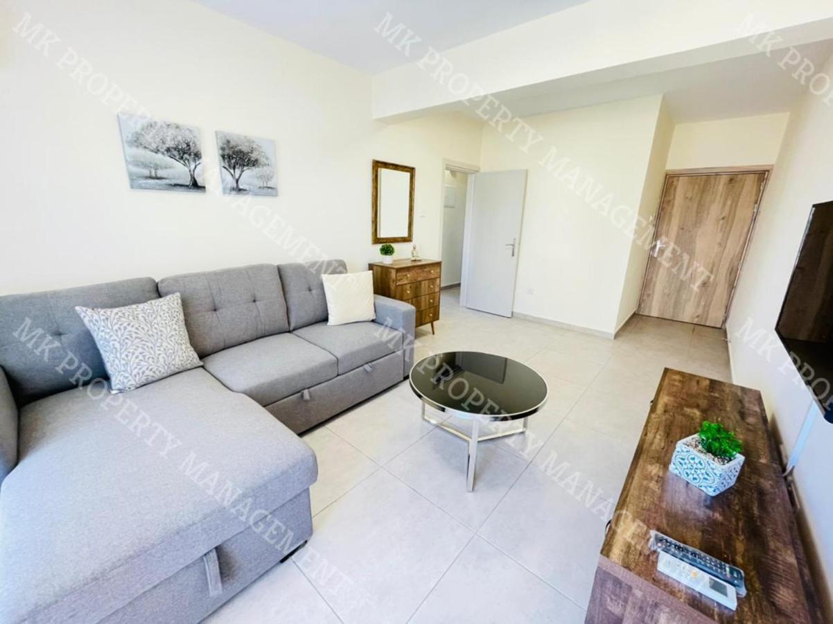 לרנקה Milos City Center Apts No.34 מראה חיצוני תמונה