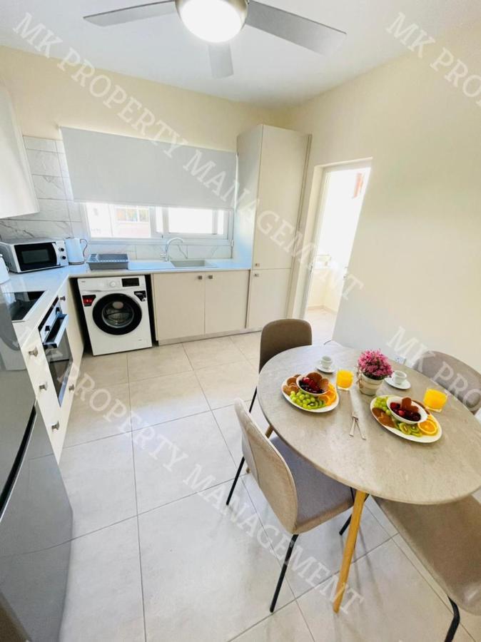 לרנקה Milos City Center Apts No.34 מראה חיצוני תמונה