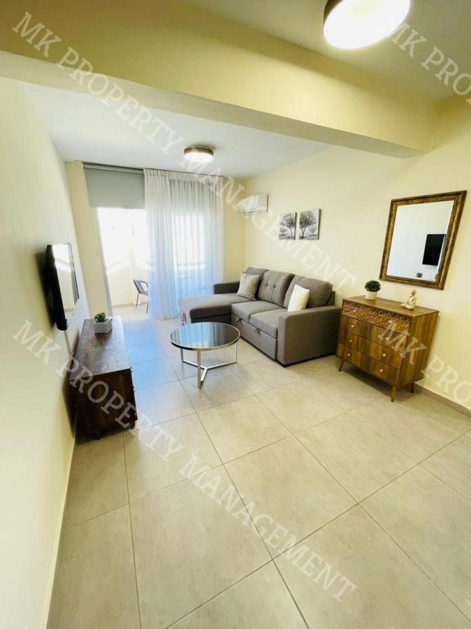 לרנקה Milos City Center Apts No.34 מראה חיצוני תמונה