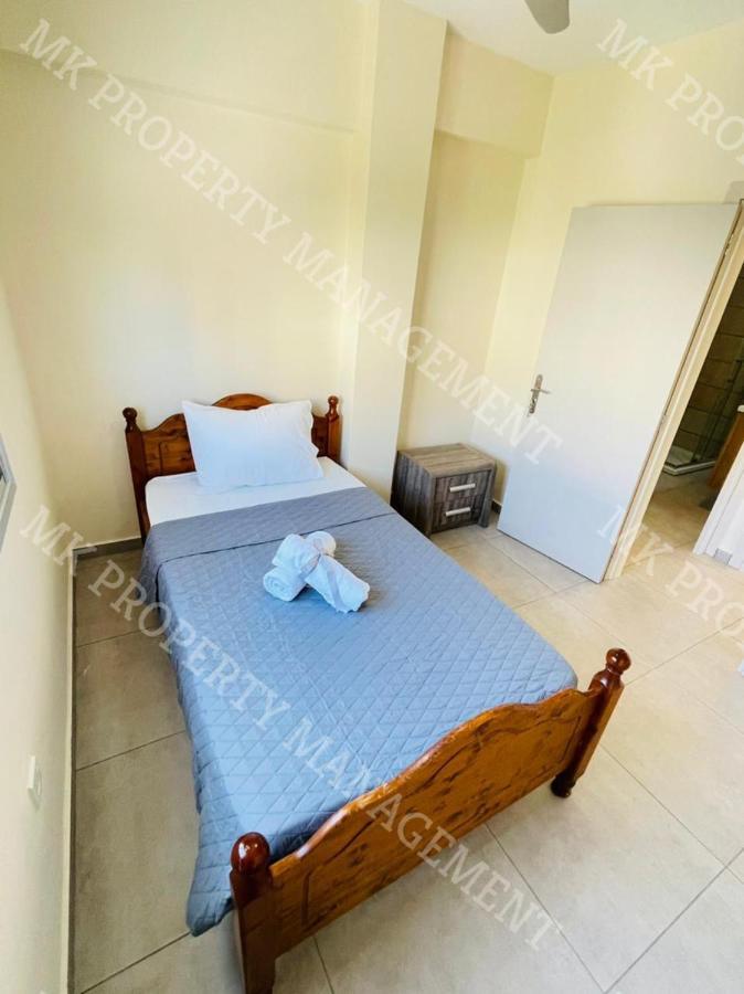 לרנקה Milos City Center Apts No.34 מראה חיצוני תמונה