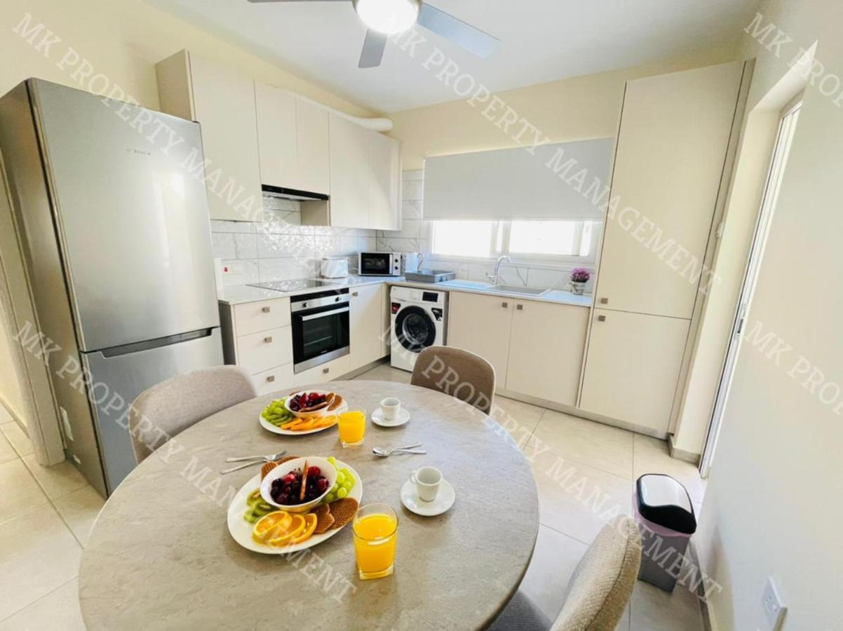 לרנקה Milos City Center Apts No.34 מראה חיצוני תמונה