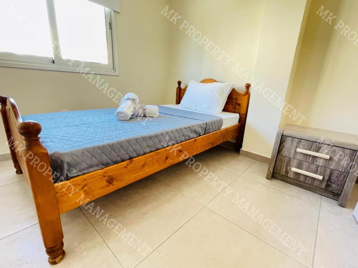 לרנקה Milos City Center Apts No.34 מראה חיצוני תמונה